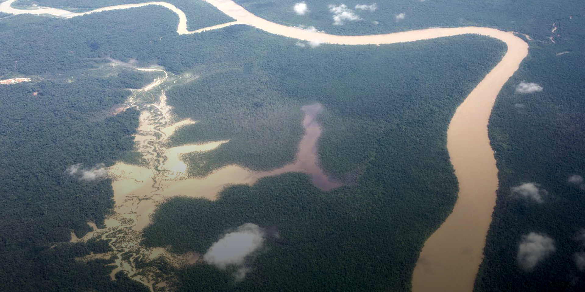 An aerial view of a river in Colombia.